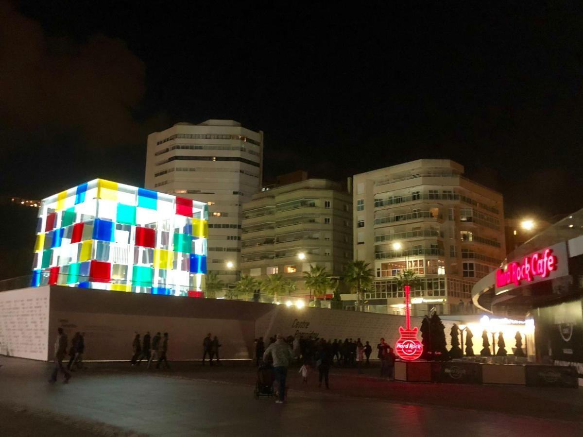 Ohana Beachfront Malagueta Malaga Exterior photo